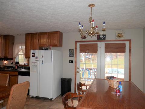 1668 Sterrett Rd, Raphine, VA 24472 photo 7