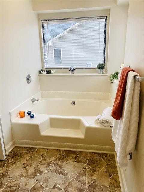 128 Falling Rock Dr, Stuarts Draft, VA 24477 photo 23