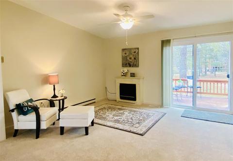 128 Falling Rock Dr, Stuarts Draft, VA 24477 photo 6
