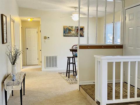 128 Falling Rock Dr, Stuarts Draft, VA 24477 photo 9