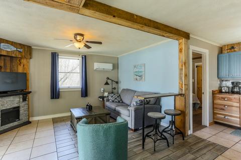 1072 Shipyard Rd, Shenandoah, VA 22849 photo 9