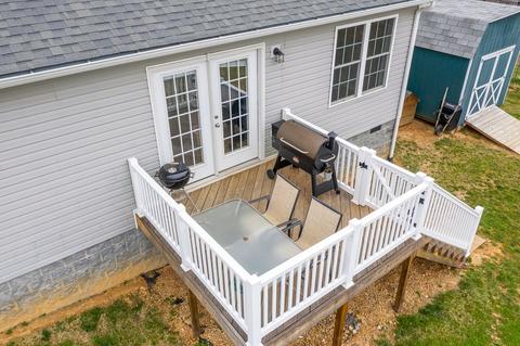 18 Upland Ct, Stuarts Draft, VA 24477 photo 21