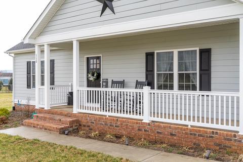 115 Ridgemore Dr, Raphine, VA 24472 photo 2