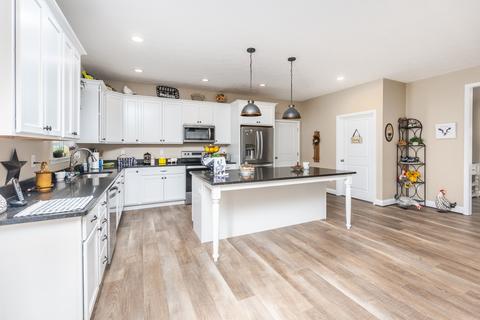 115 Ridgemore Dr, Raphine, VA 24472 photo 16