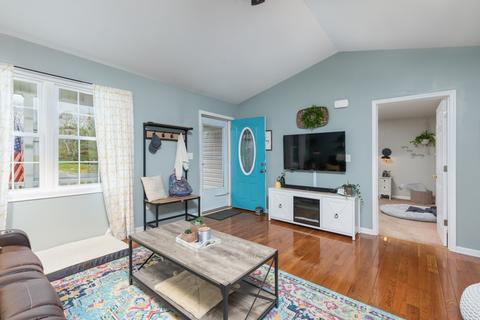 220 Dodge St, Stuarts Draft, VA 24477 photo 16