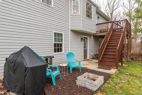 220 Dodge St, Stuarts Draft, VA 24477 photo 7