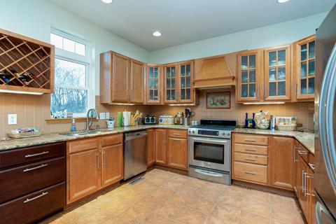 180 Ridgemore Dr, Raphine, VA 24472 photo 4