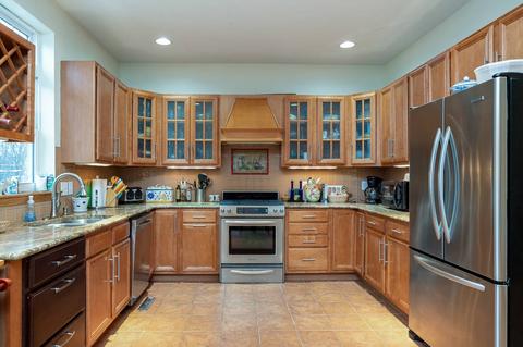 180 Ridgemore Dr, Raphine, VA 24472 photo 3