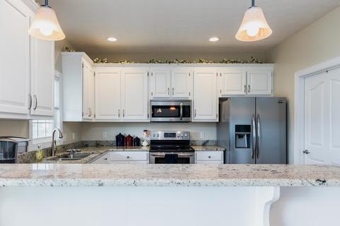 35 Marble Dr, Stuarts Draft, VA 24477 photo 8