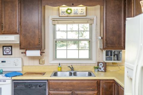 180 Cambridge Dr, Stuarts Draft, VA 24477 photo 33