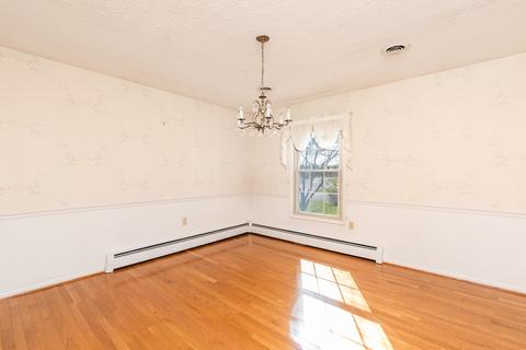 180 Cambridge Dr, Stuarts Draft, VA 24477 photo 16