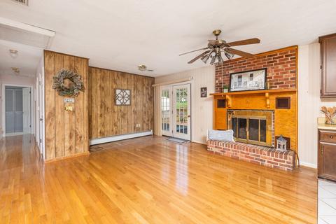 180 Cambridge Dr, Stuarts Draft, VA 24477 photo 18