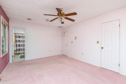 180 Cambridge Dr, Stuarts Draft, VA 24477 photo 40