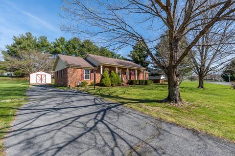 180 Cambridge Dr, Stuarts Draft, VA 24477 photo 59