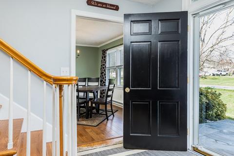 65 Wayne Ave, Stuarts Draft, VA 24477 photo 2