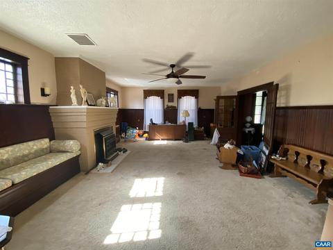 232 N Main St, Amherst, VA 24521 photo 4