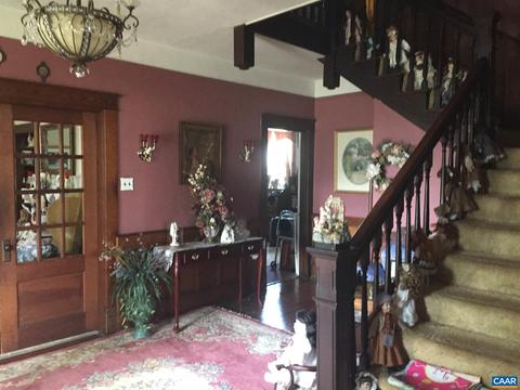 232 N Main St, Amherst, VA 24521 photo 3