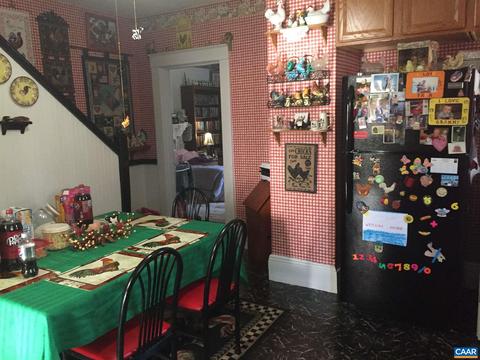 232 N Main St, Amherst, VA 24521 photo 5