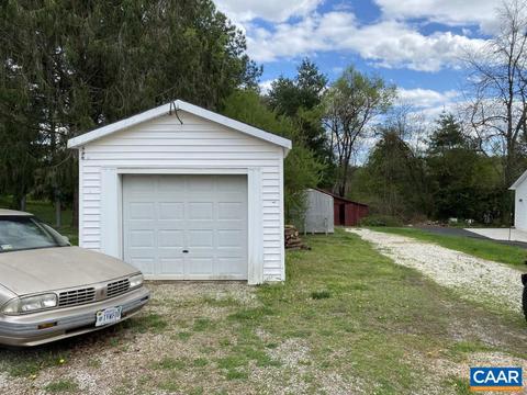 232 N Main St, Amherst, VA 24521 photo 17