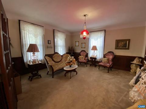 232 N Main St, Amherst, VA 24521 photo 8