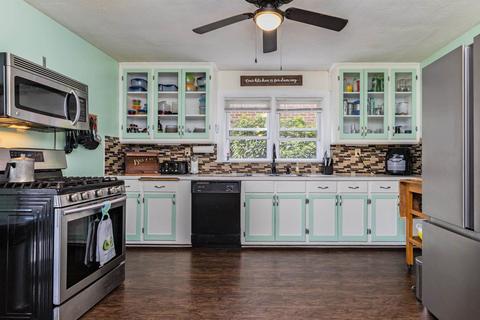 404 Pine Ave, Waynesboro, VA 22980 photo 2