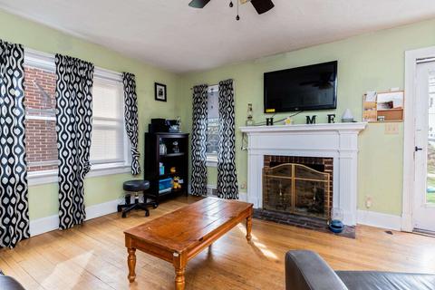 404 Pine Ave, Waynesboro, VA 22980 photo 11