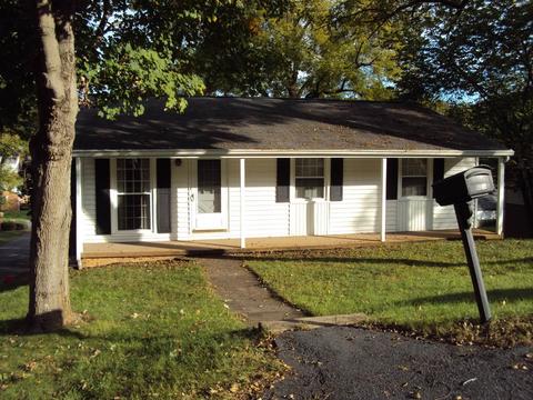 125 Peyton St, Staunton, VA 24401 photo 1