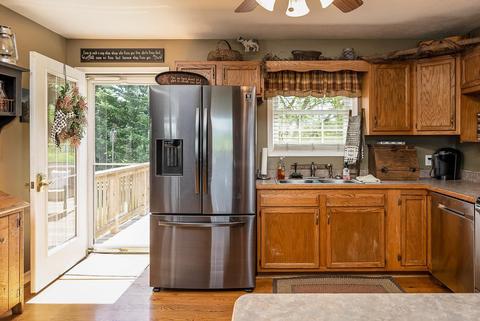 1403 Ridge Rd, Raphine, VA 24472 photo 9
