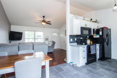 3157 Declaration Dr, Broadway, VA 22815 photo 9