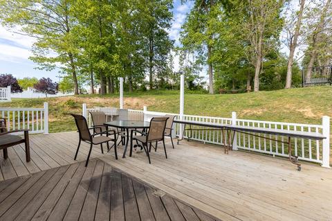 99 Lofty Cir, Stuarts Draft, VA 24477 photo 10
