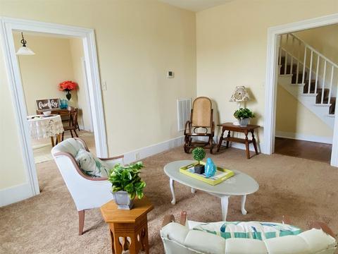 116 E Hampton St, Staunton, VA 24401 photo 6