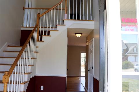47 Ashley Dr, Stuarts Draft, VA 24477 photo 11