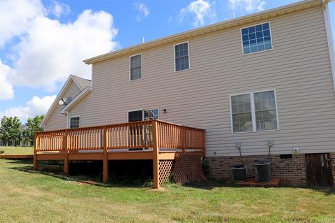 47 Ashley Dr, Stuarts Draft, VA 24477 photo 4