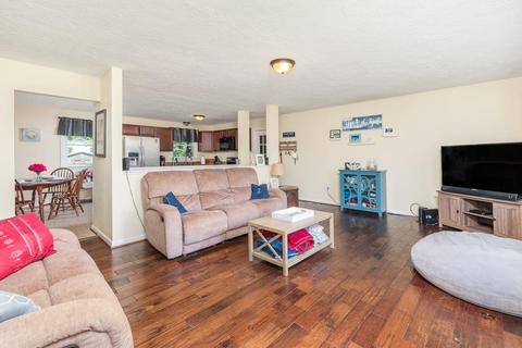 32 Cooper Dr, Stuarts Draft, VA 24477 photo 5