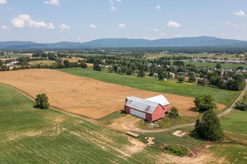 292 Wayne Ave, Stuarts Draft, VA 24477 photo 5