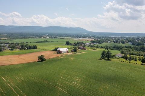 292 Wayne Ave, Stuarts Draft, VA 24477 photo 9