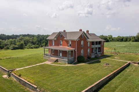 292 Wayne Ave, Stuarts Draft, VA 24477 photo 10