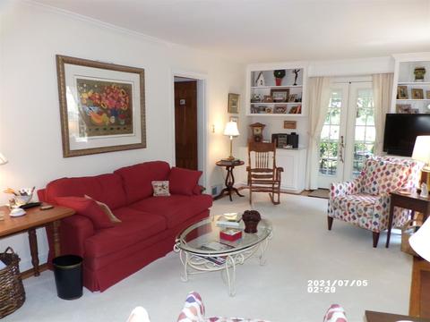 630 Maple Ave, Waynesboro, VA 22980 photo 7