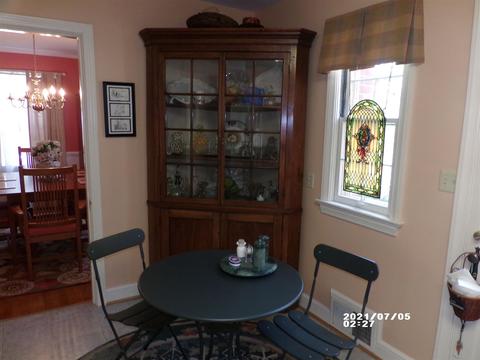 630 Maple Ave, Waynesboro, VA 22980 photo 4