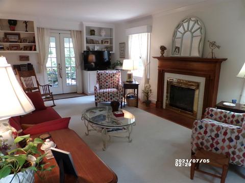 630 Maple Ave, Waynesboro, VA 22980 photo 8