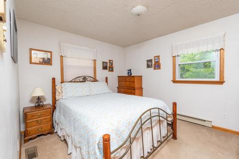 19 Essex Rd, Grottoes, VA 24441 photo 35