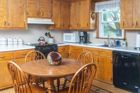 19 Essex Rd, Grottoes, VA 24441 photo 32