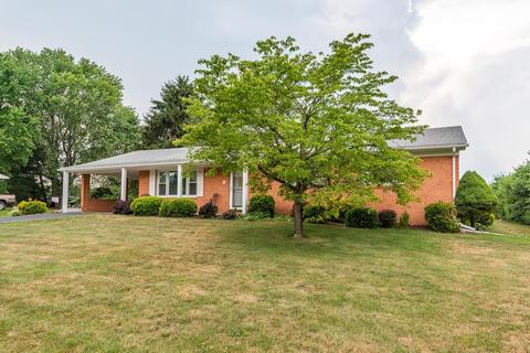 19 Essex Rd, Grottoes, VA 24441 photo 4