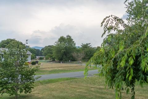 19 Essex Rd, Grottoes, VA 24441 photo 10