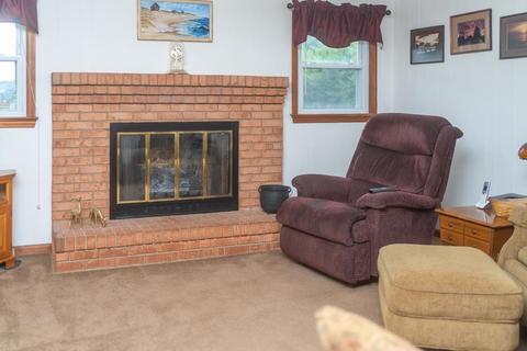 19 Essex Rd, Grottoes, VA 24441 photo 23