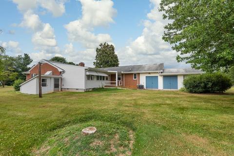 3014 Hampton Dr, Waynesboro, VA 22980 photo 18
