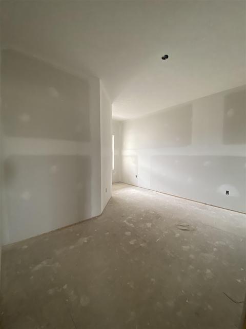 7 Pebble Ct, Stuarts Draft, VA 24477 photo 9