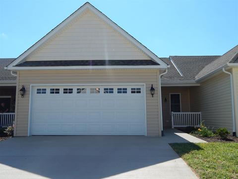 7 Pebble Ct, Stuarts Draft, VA 24477 photo 1
