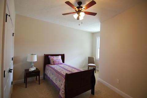7 Pebble Ct, Stuarts Draft, VA 24477 photo 8