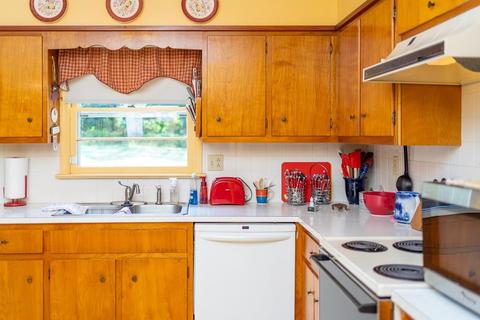 19 Brighton Ct, Stuarts Draft, VA 24477 photo 12